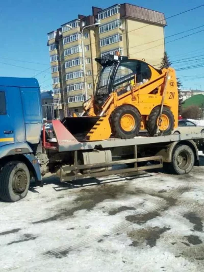 Эвакуатор спецтехники в Петрозаводске
